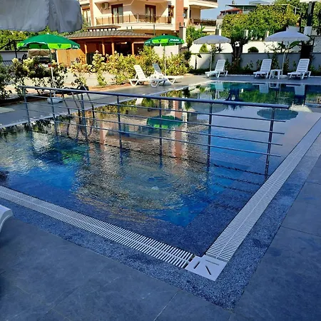 דירה Neridabeachhomes Dublex אלאניה