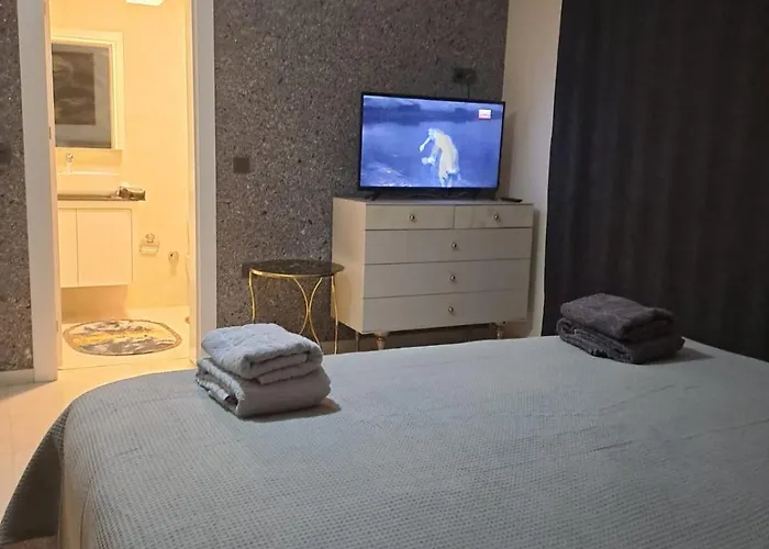 Neridabeachhomes Dublex * אלאניה